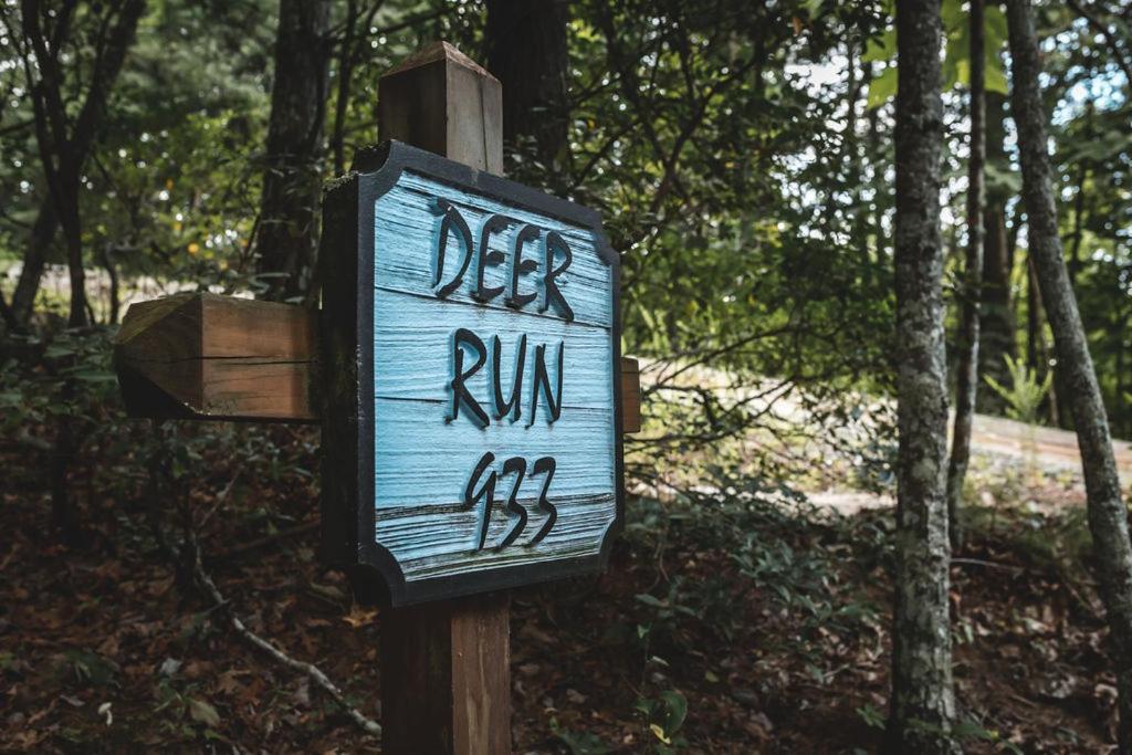 Deer Run Cabin At 36 North - Hot Tub Purlear Dış mekan fotoğraf